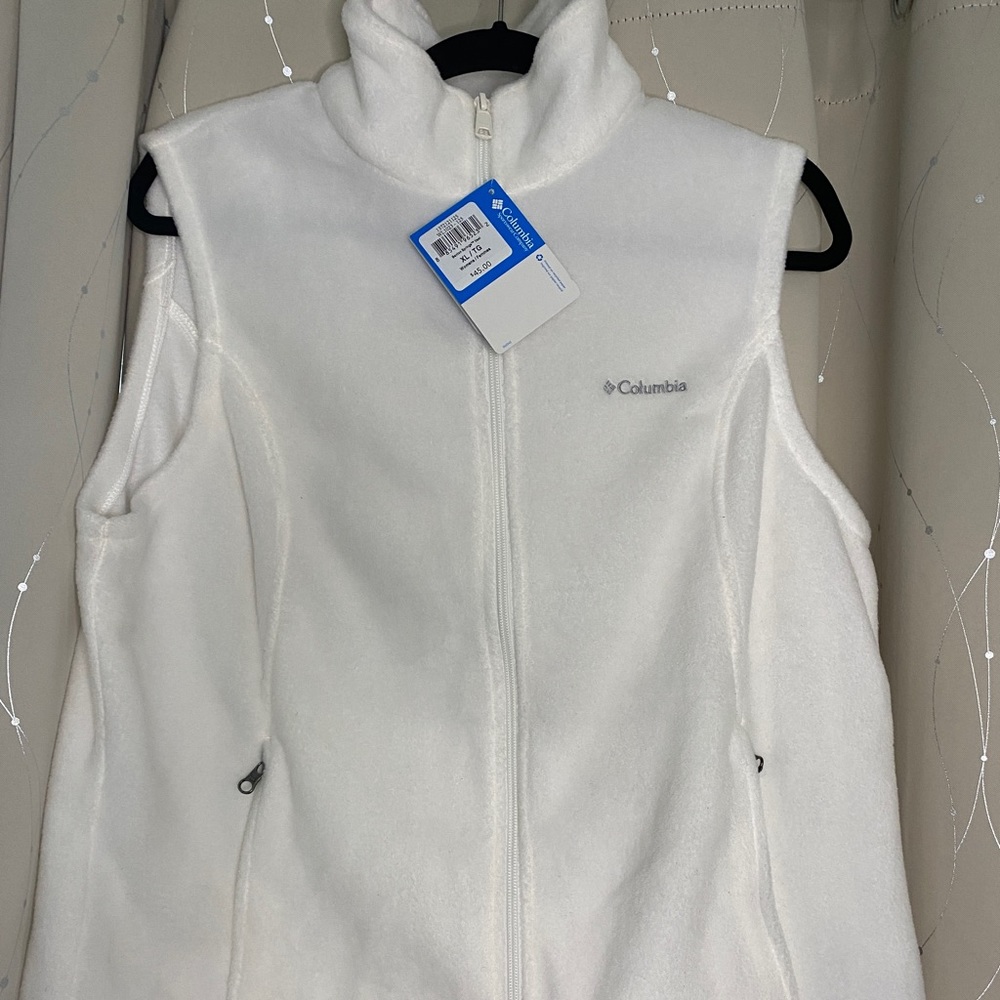 Columbia White Benton Springs Vest